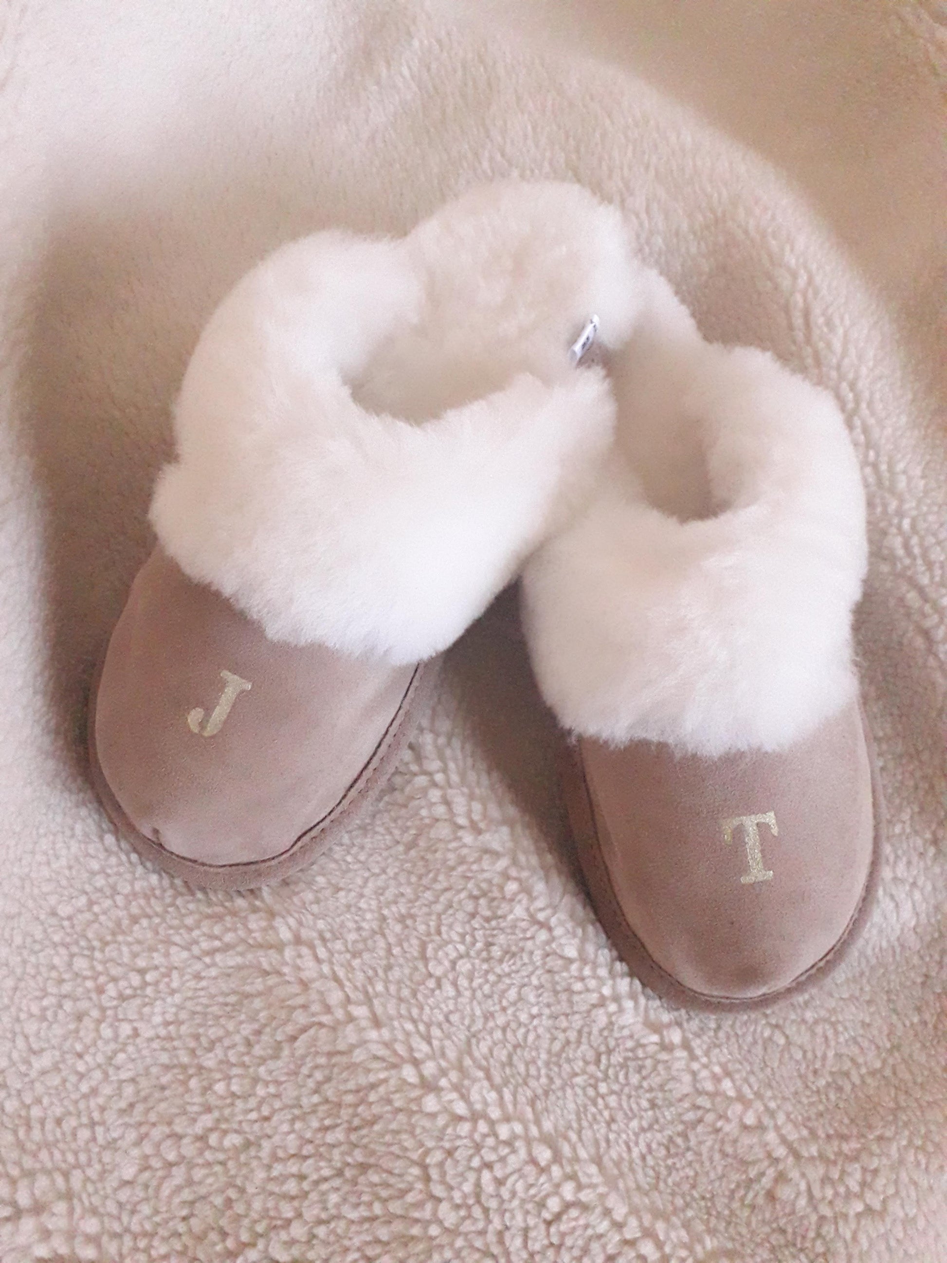 Sheepskin slippers 